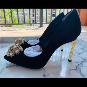 Ted Baker London Peetch Pumps